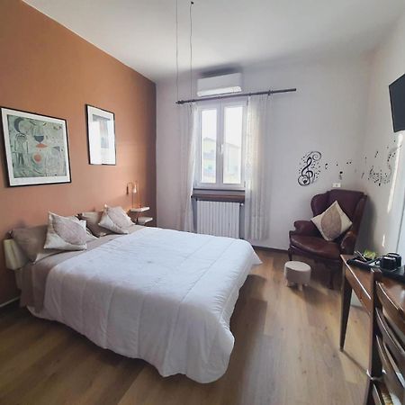 Il Giardino Della Musica Bed and Breakfast San Giuliano  Eksteriør billede